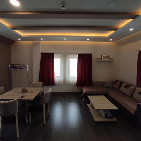 K25 Milmari Apartment